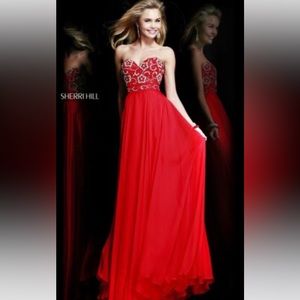 Red Sherri Hill Strapless Prom Dress